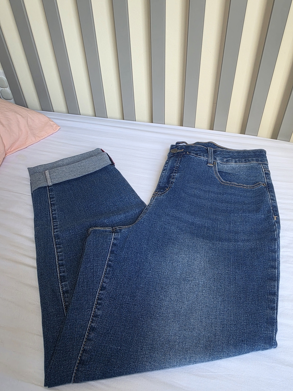 Bleu Classic Straight Leg Cropped Blue Denim Women’s Jeans With Cuff Size 16